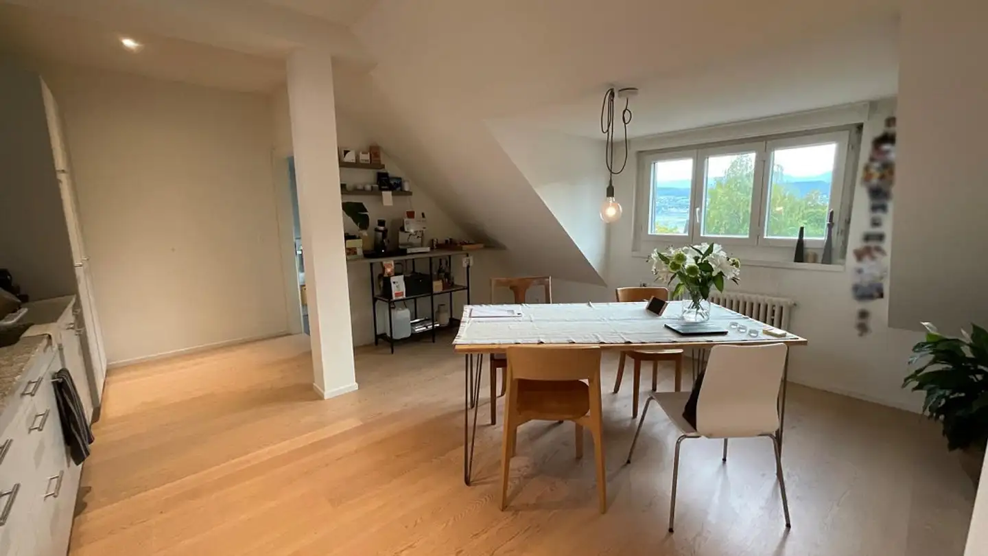 Dachgeschosswohnung mieten - Seestrasse 5, 8703 Erlenbach ZH - Foto 4