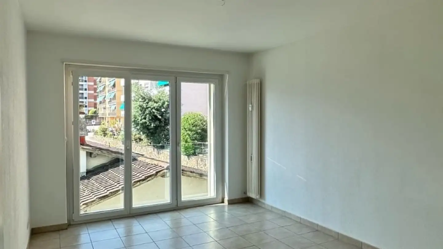 Appartement à louer - Via Alla Piana 9, 6815 Melide