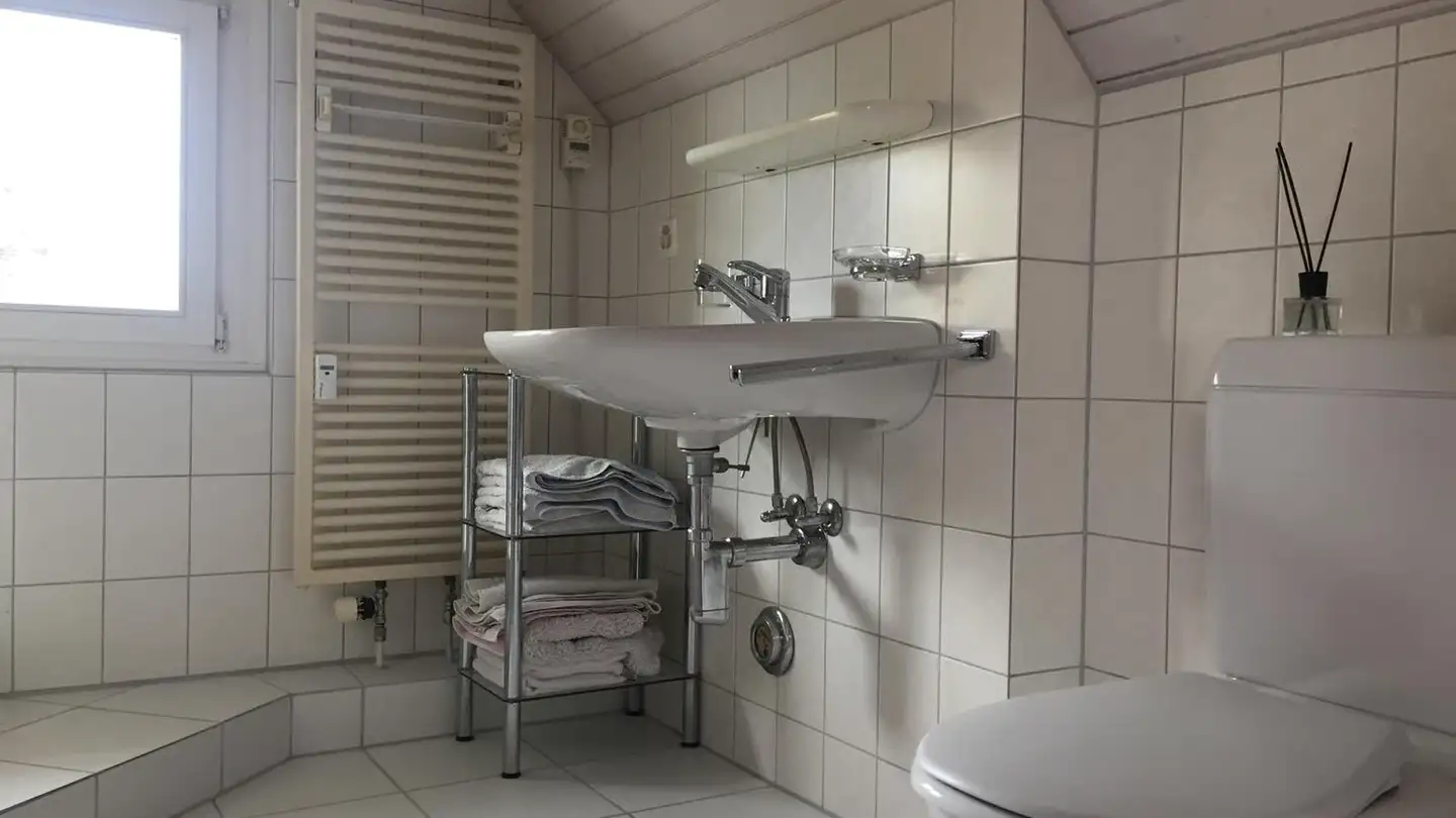 Appartement meublé à louer - Zürichstrasse 105, 8700 Küsnacht ZH - Photo 3