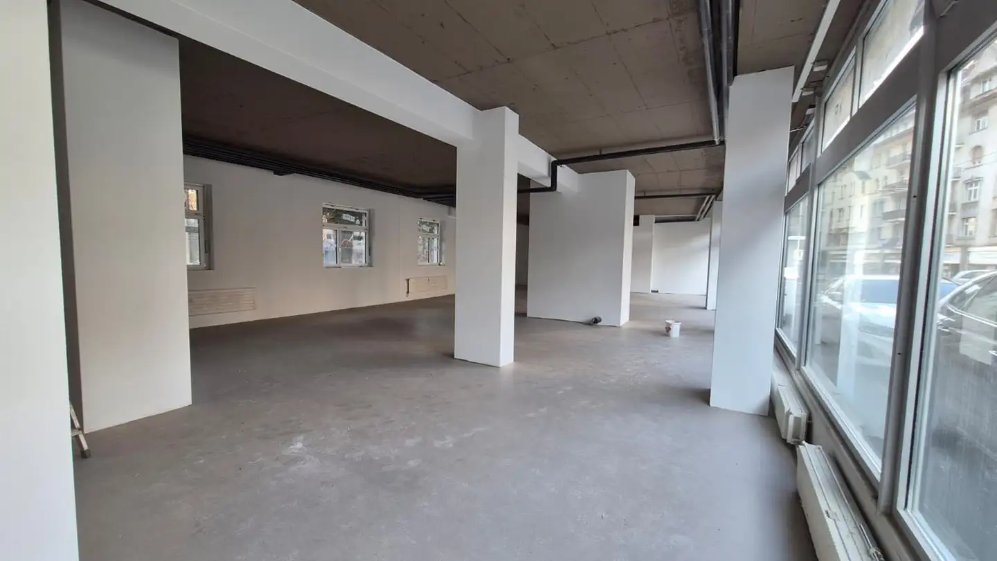 Shop for rent - Rorschacher Strasse 41, 9000 St. Gallen - Photo 2