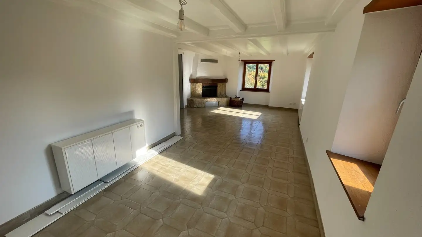 Single house for sale - 2922 Courchavon - Photo 2