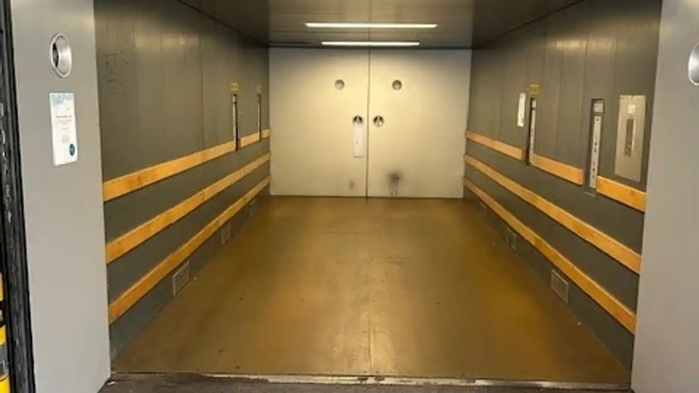 Tiefgaragenstellplatz mieten - Claragraben 117, 4057 Basel - Foto 2