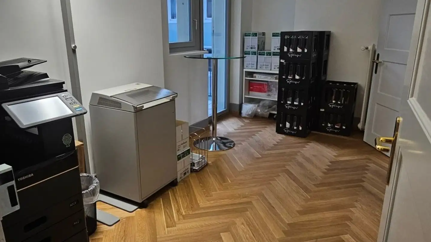 Office space for rent - Zeltweg, 8032 Zürich - Photo 2