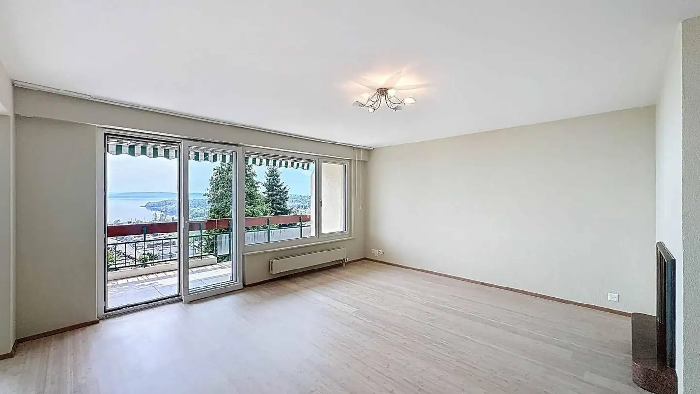 Wohnung kaufen - 2012 Auvernier