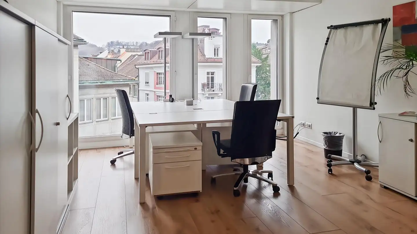 Office space for rent - Hertensteinstrasse 51, 6004 Luzern