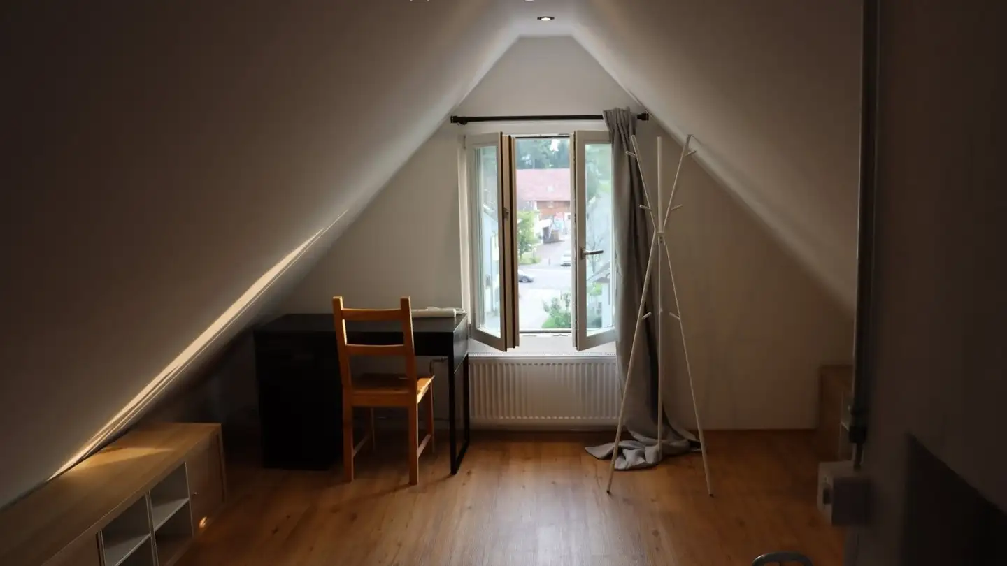 Wohnung mieten - 8618 Oetwil am See