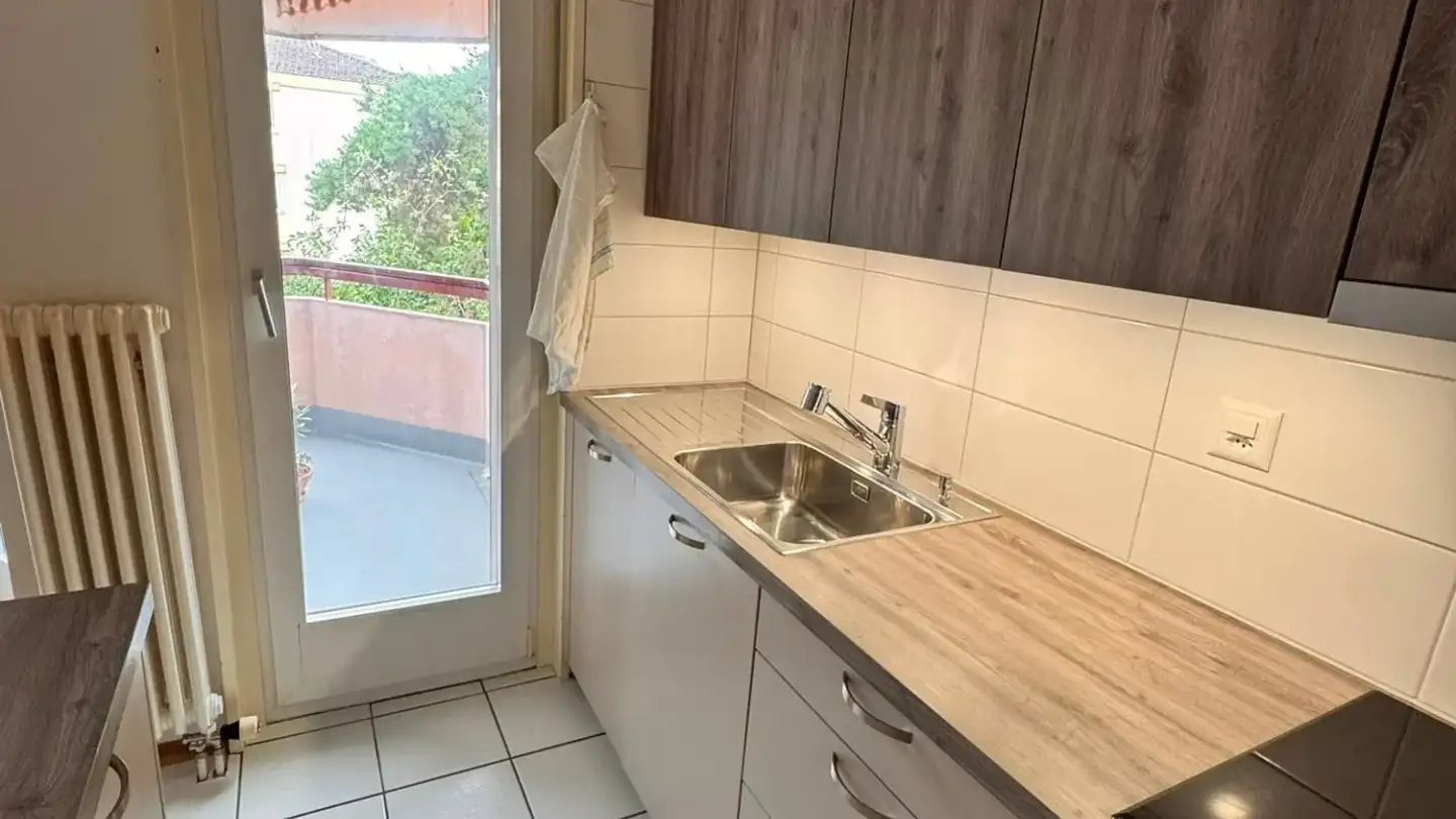 Apartment for rent - Rue de l'Avenir 18, 1020 Renens VD - Photo 4