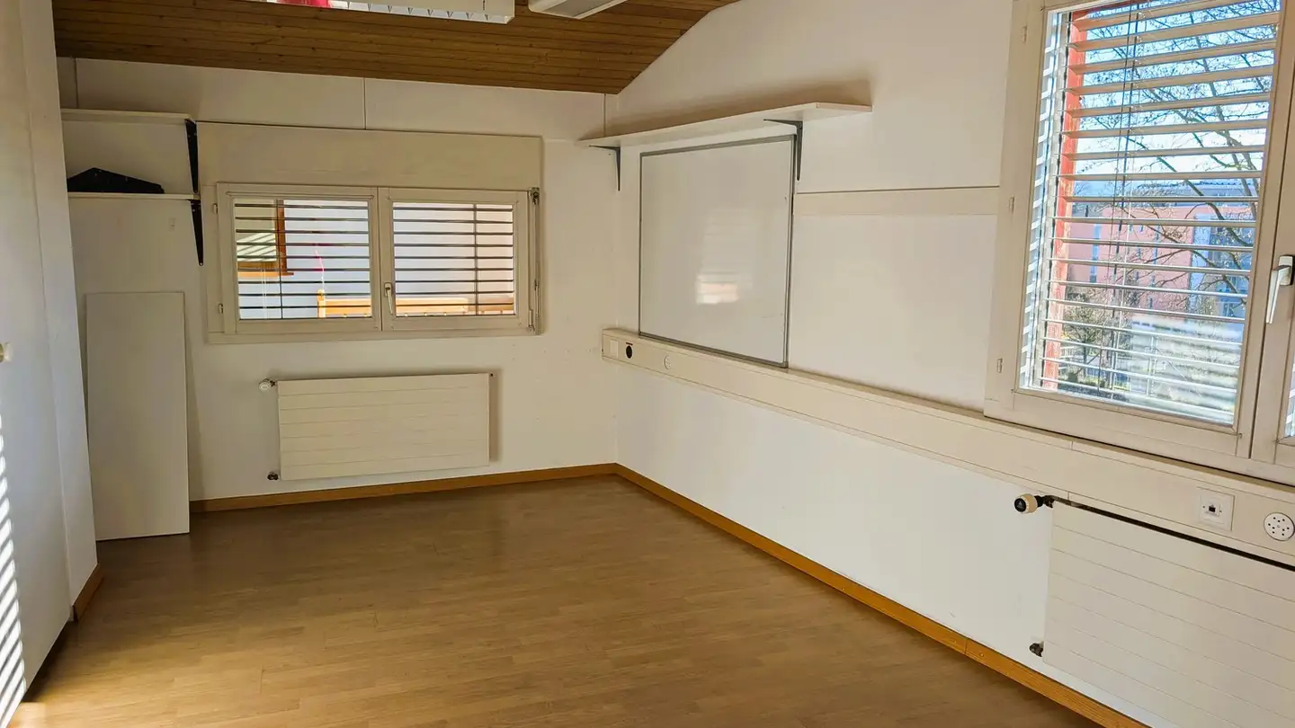 Office space for rent - Rothenburgstrasse 26, 6274 Eschenbach LU