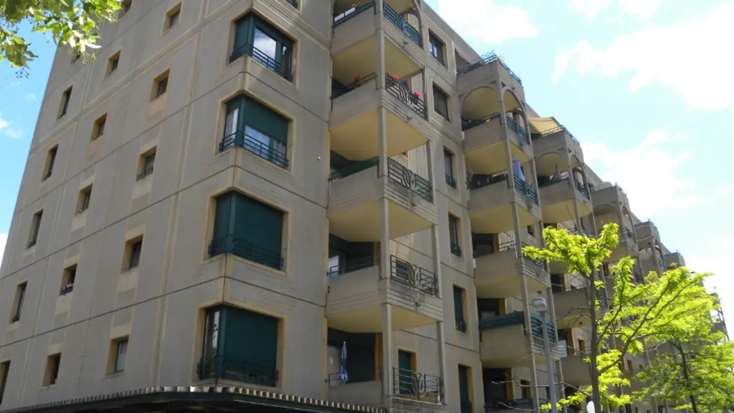 Single garage for rent - Churerstrasse 1, 8852 Altendorf