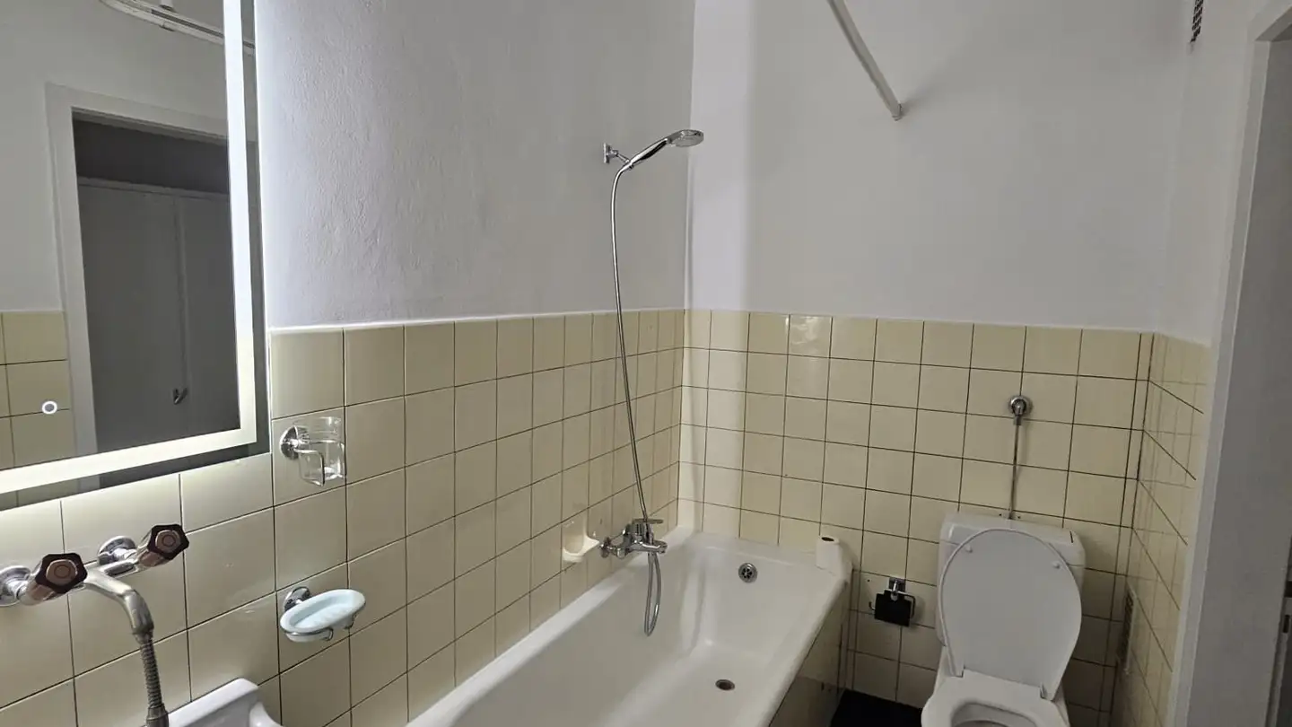 Appartamento in affitto - Rue Du Docteur Tièche, 2732 Reconvilier - Foto 4