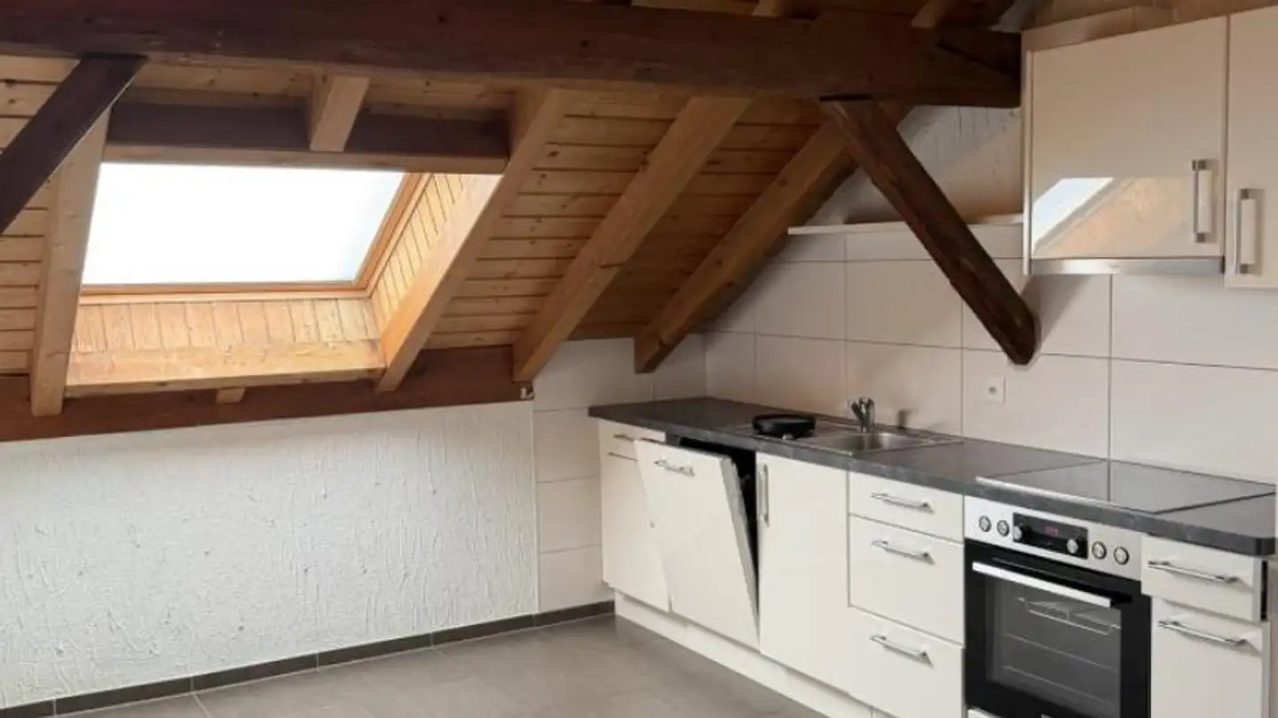 Attic flat for rent - Rue de la Papeterie 2, 2854 Bassecourt