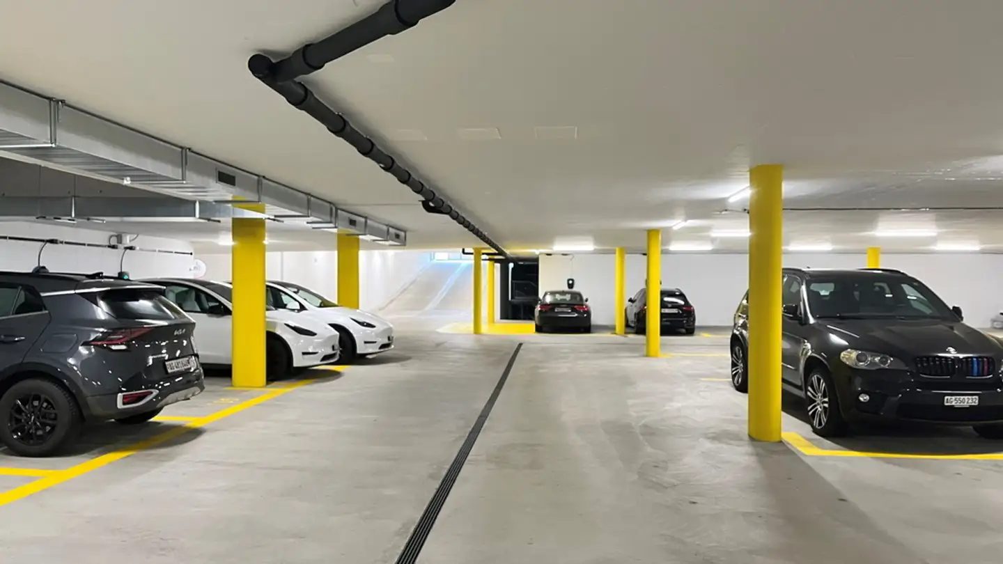 Überdachter Parkplatz mieten - Gränicherstrasse 6a, 5034 Suhr - Foto 3