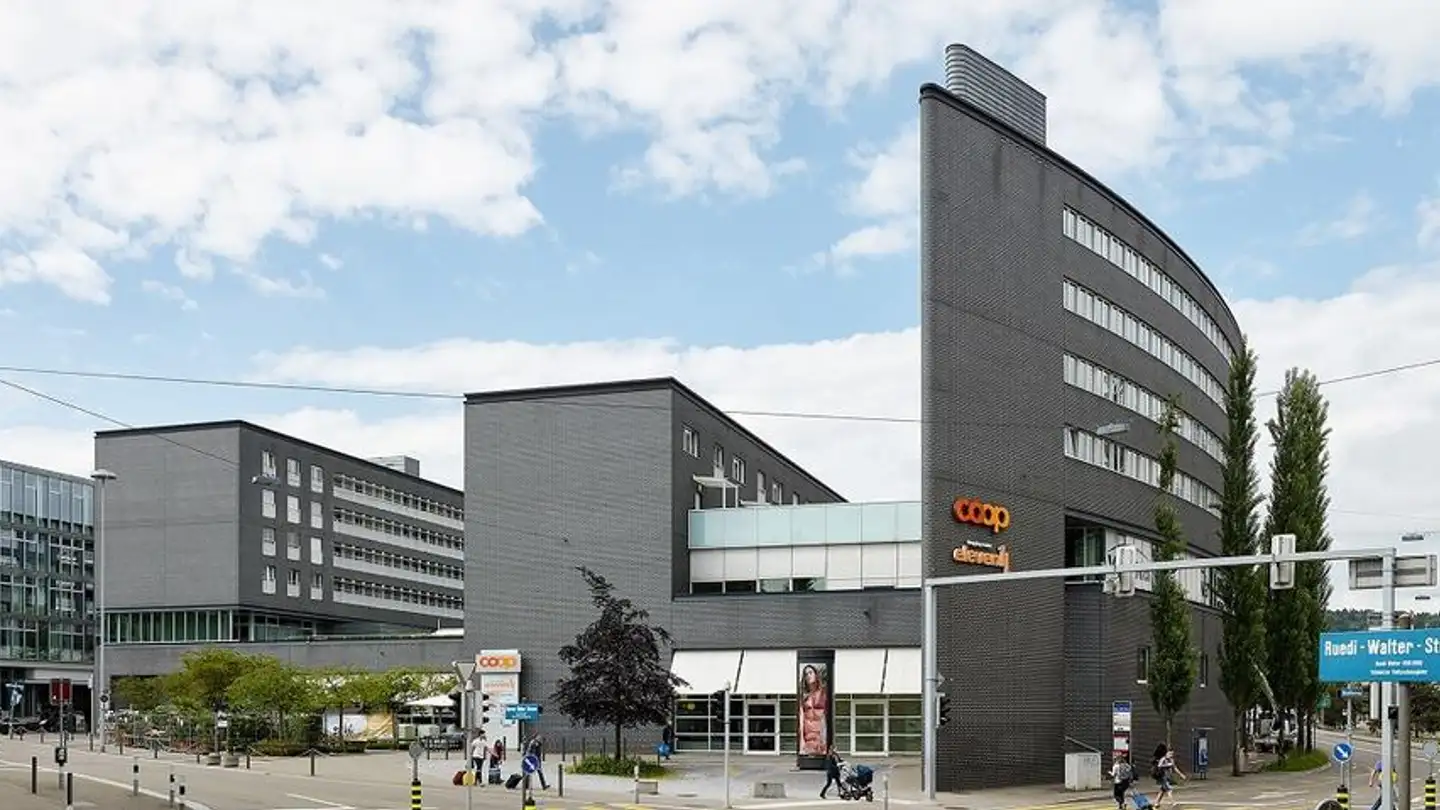 Commercial for rent - Binzmühlestrasse 99, 8050 Zürich