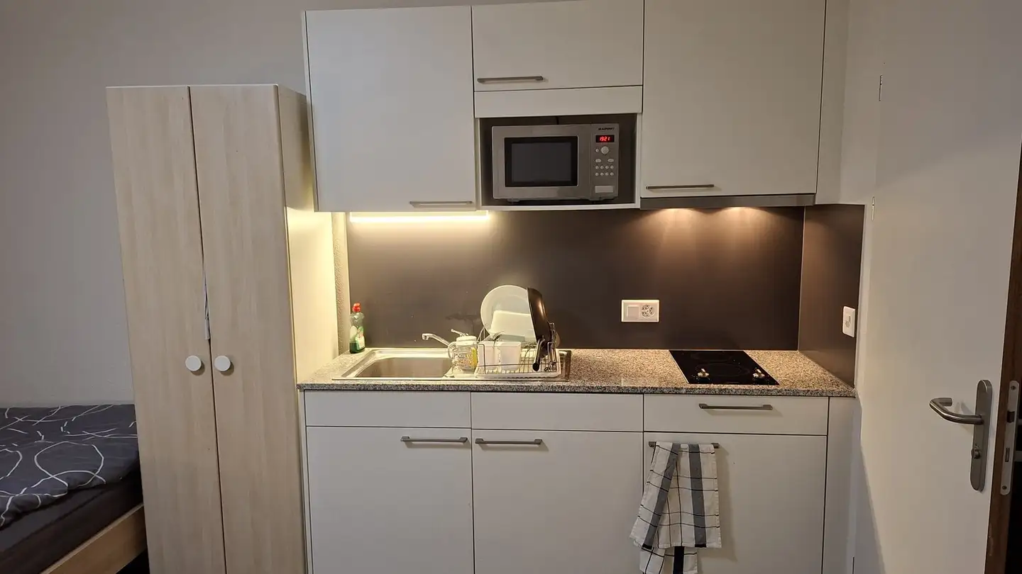 Appartement à louer - Rue De La Maladière 4, 2000 Neuchâtel - Photo 2