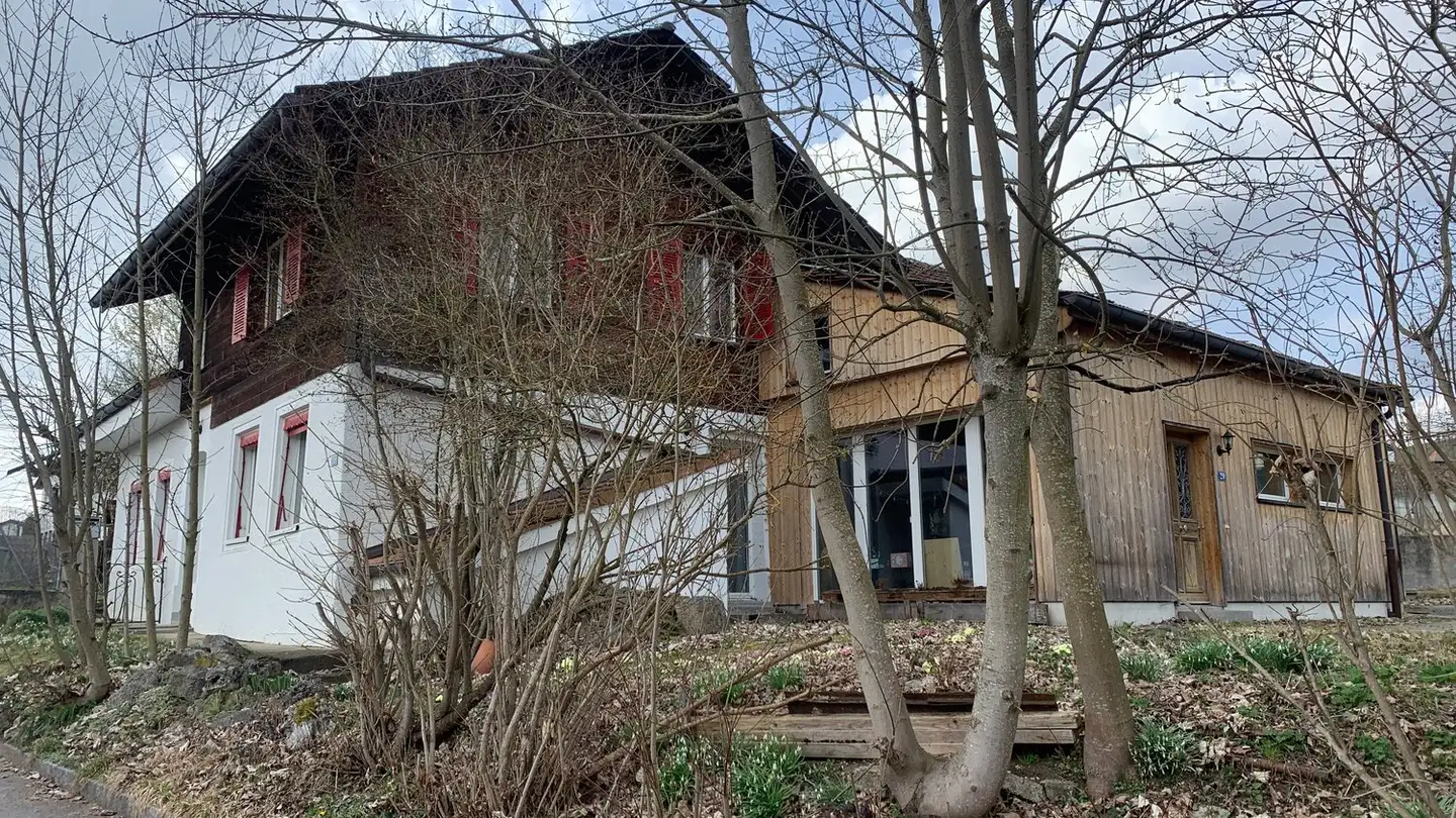 Einfamilienhaus mieten - Les Vies 20, 2732 Loveresse - Foto 3