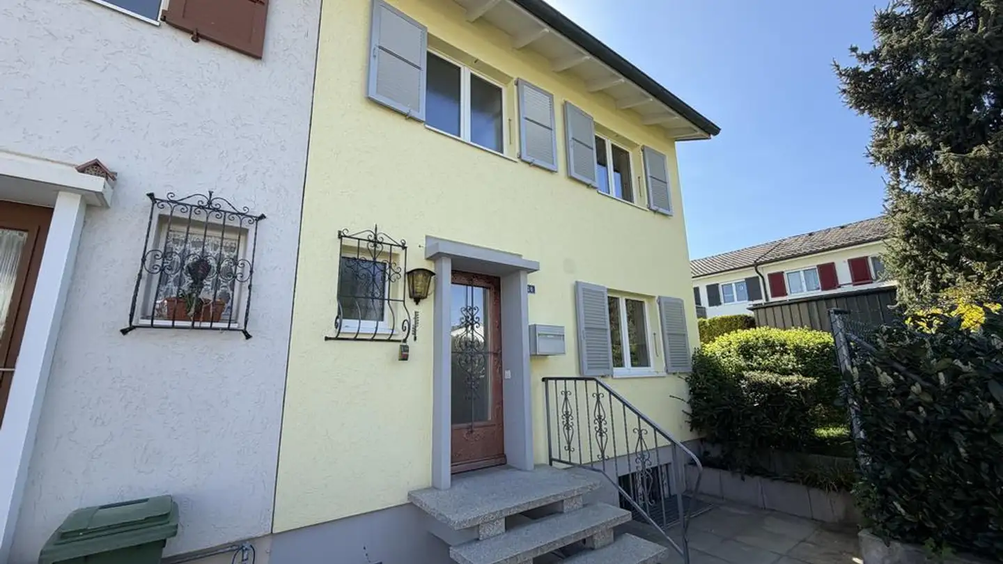 Einfamilienhaus mieten - Eggfluhstrasse 38, 4153 Reinach BL - Foto 2