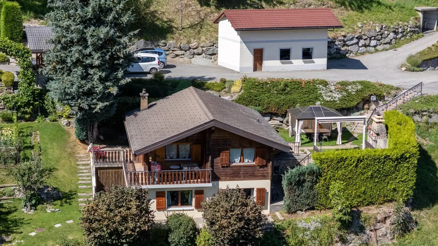 Chalet for sale - Route De Mâche 11, 1987 Hérémence - Photo 4