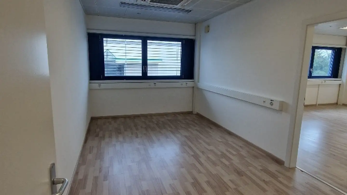 Spazio ufficio in affitto - Chemin Grenet, 1214 Vernier - Photo 4