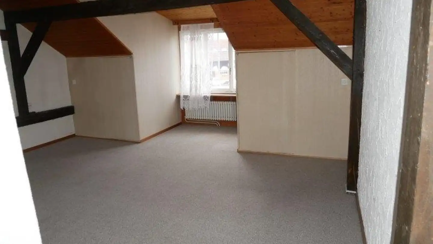 Wohnung mieten - In Der Gass 2, 8627 Grüningen