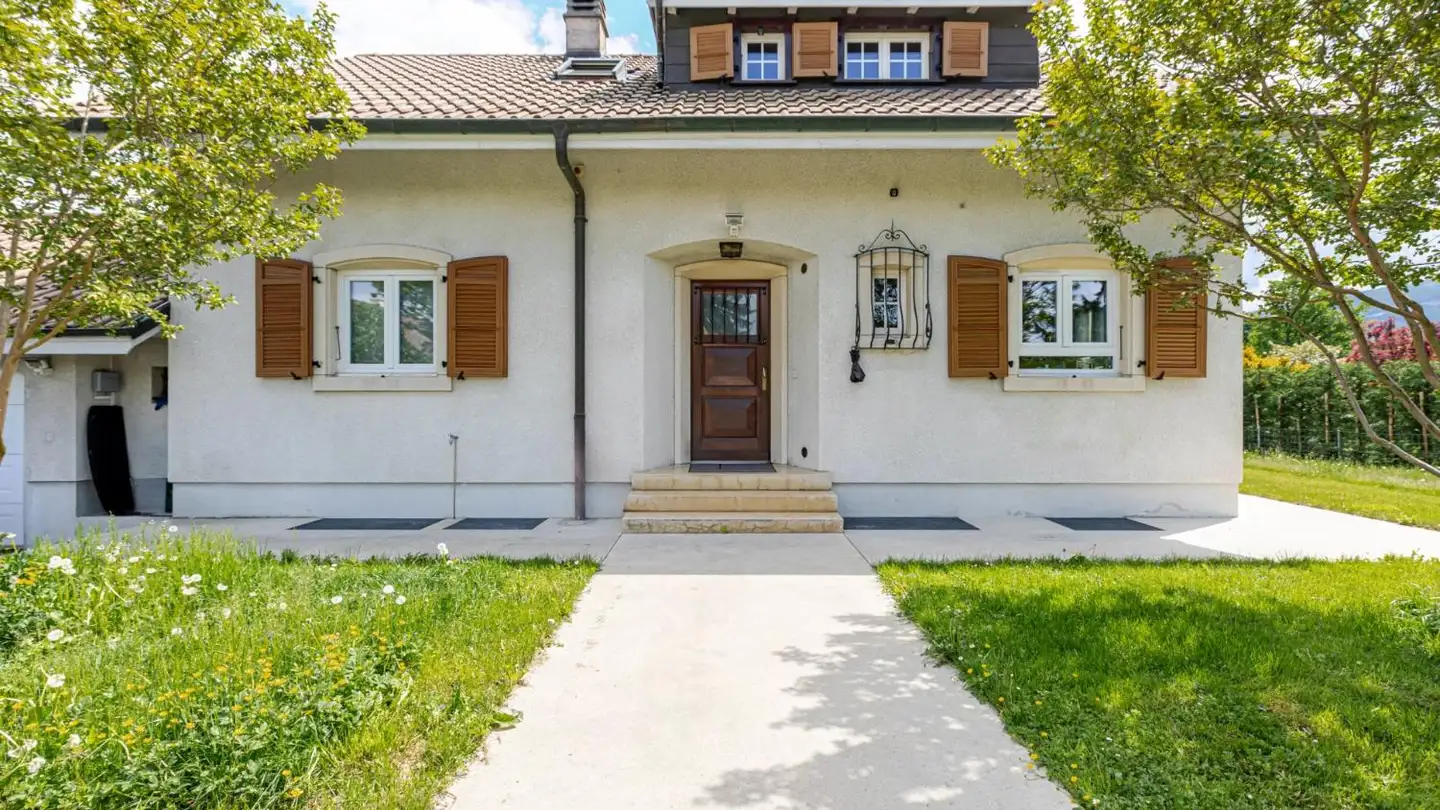Single house for sale - 1225 Chêne-Bourg - Photo 2