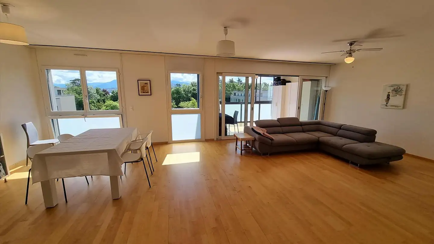 Appartement à louer - Chemin Des Cornillons 100, 1292 Chambésy - Photo 2