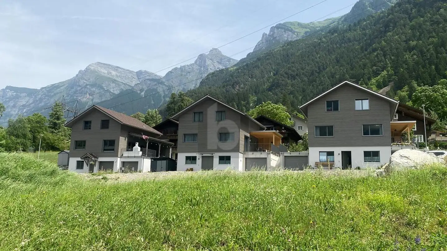 Maison troglodyte à vendre - 6473 Silenen