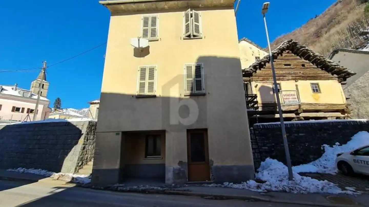 Single house for sale - 6719 Aquila