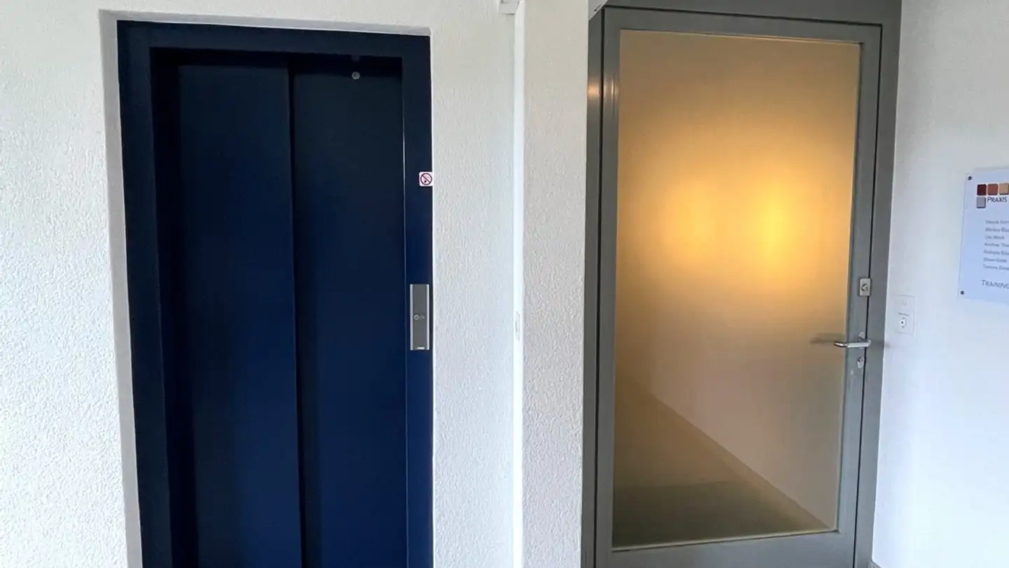 Bureau à louer - Florastrasse 14, 8610 Uster