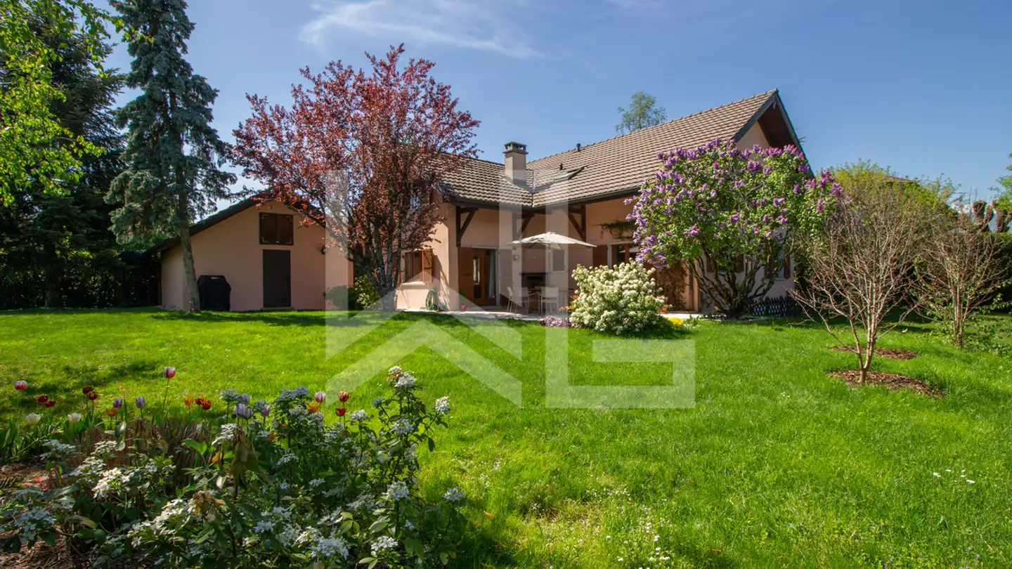 Single house for sale - 1297 Founex