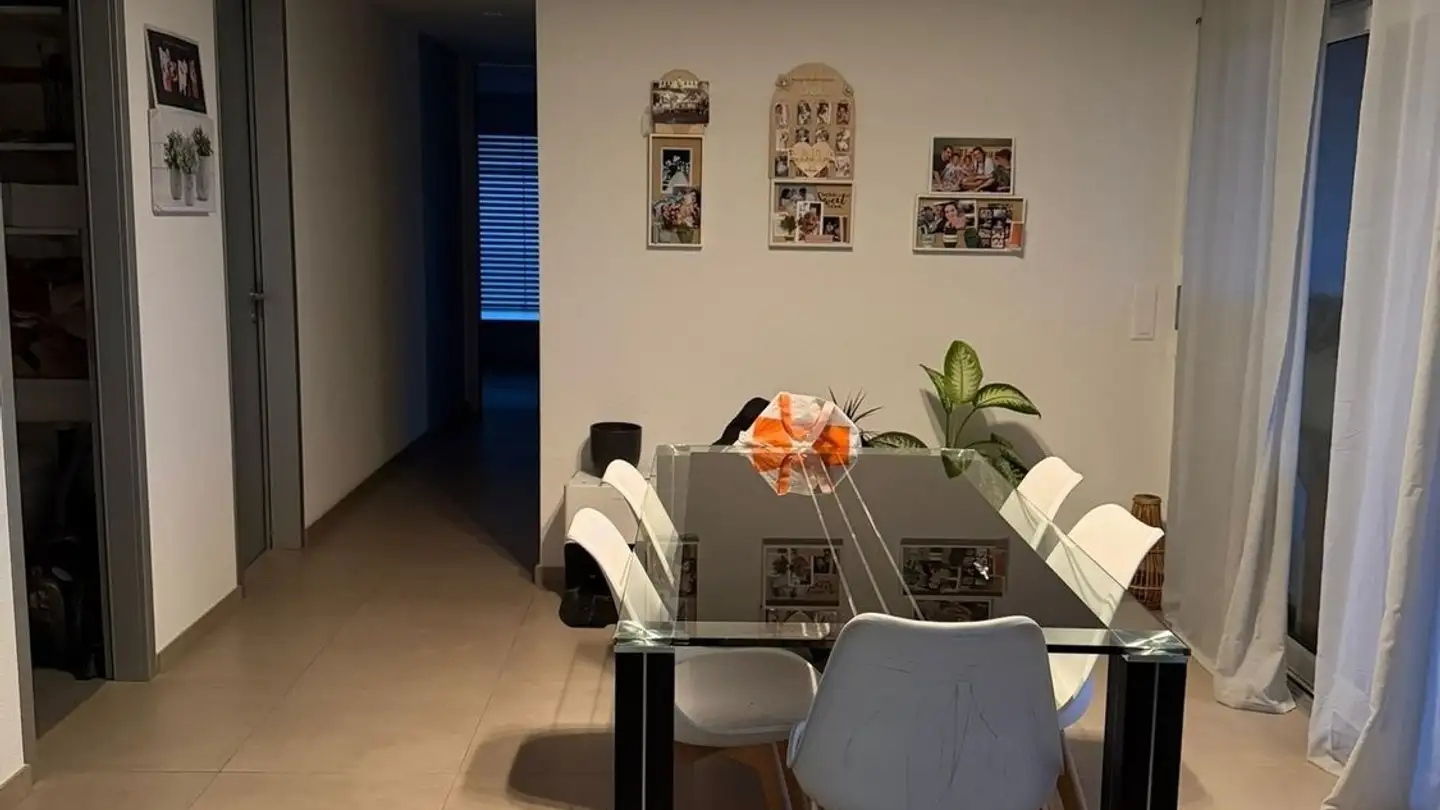 Appartement à louer - Place De La Gare 13, 2520 La Neuveville - Photo 4