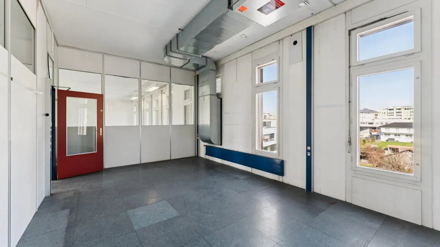 Mischgenutztes Gebäude mieten - Vilanstrasse 1, 7302 Landquart - Foto 2