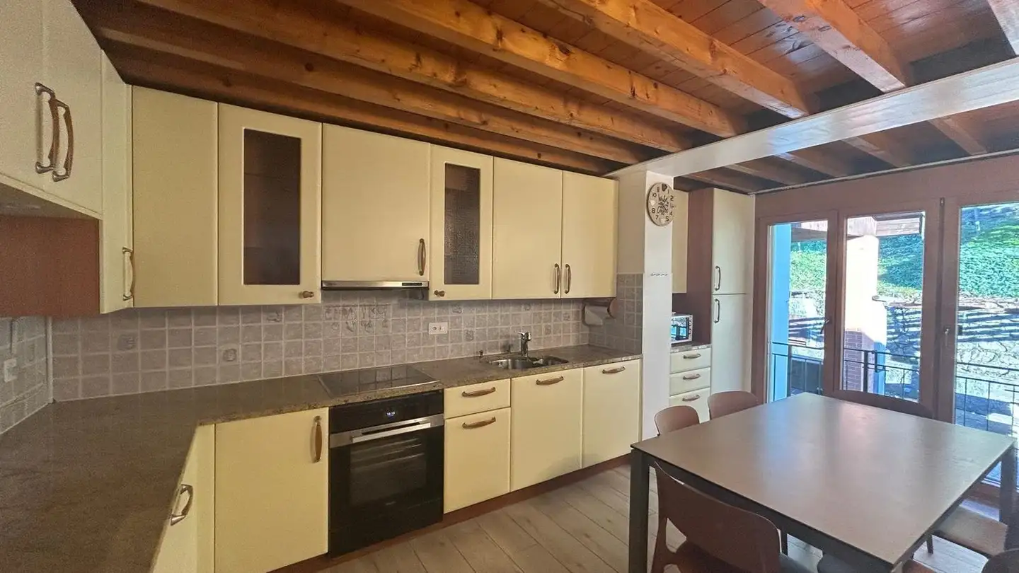 Appartement à louer - Via Al Bataa 15, 6825 Capolago