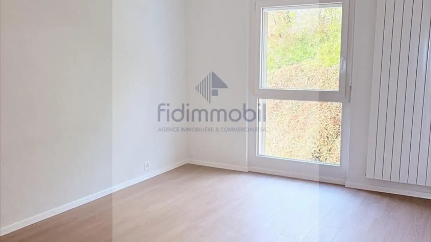 Appartamento in affitto - Rue Denis-De-Rougemont 8, 2000 Neuchâtel - Photo 3