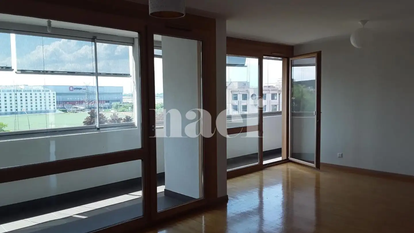 Attique à louer - Route De Ferney 216, 1218 Le Grand-Saconnex - Photo 4