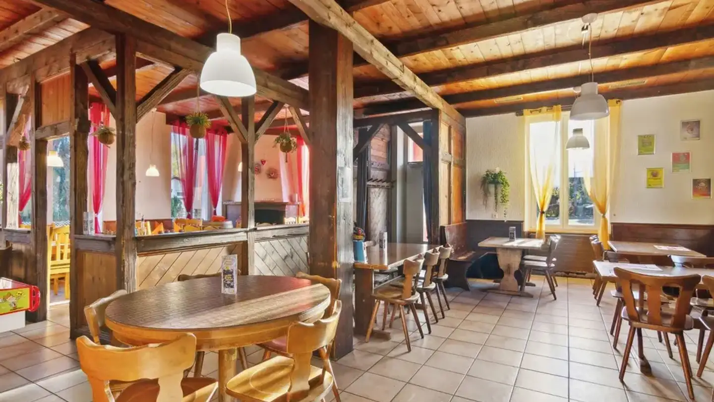 Residential building for sale - 2854 Bassecourt - Photo 4