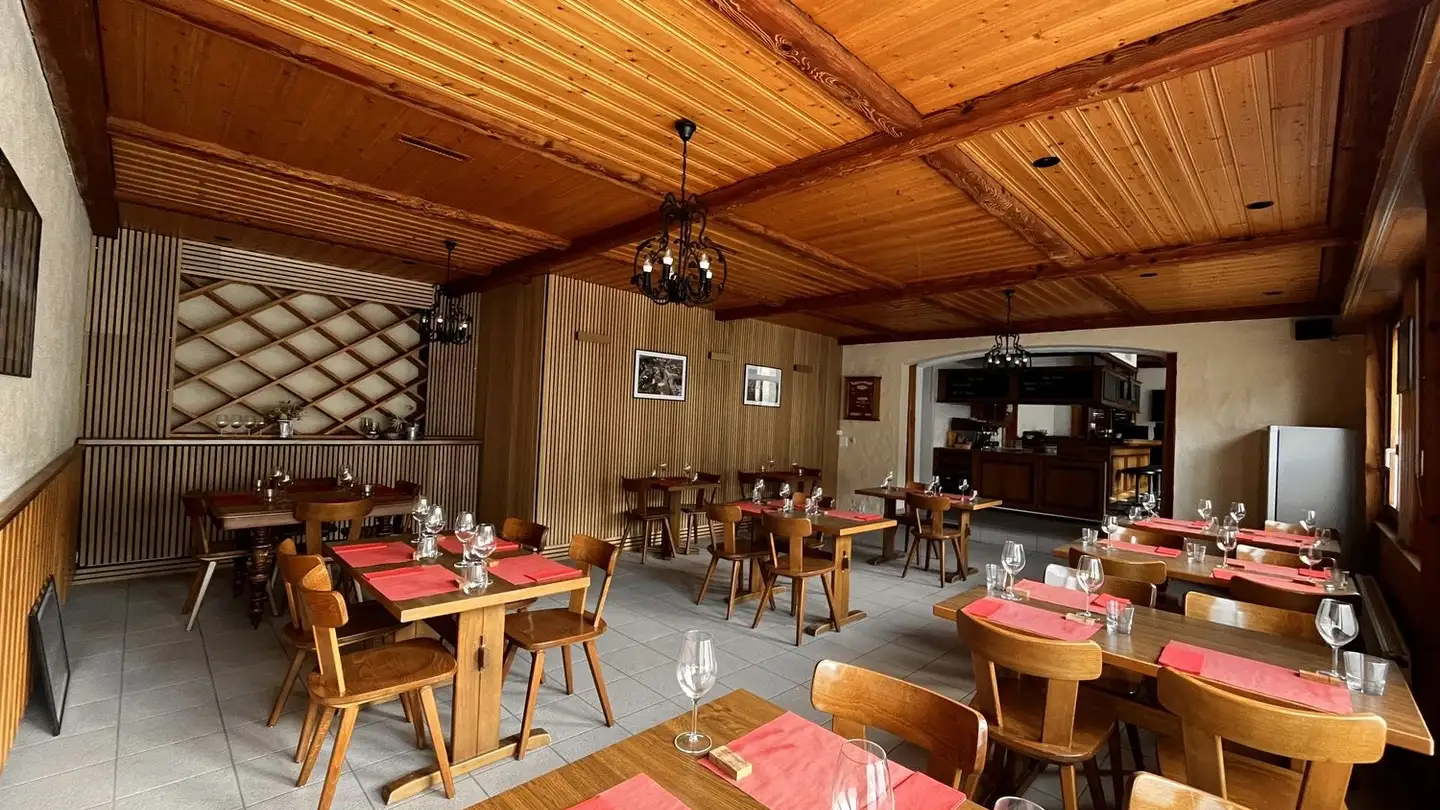 Negozio in affitto - Route Des Chavannes 43, 1680 Romont FR