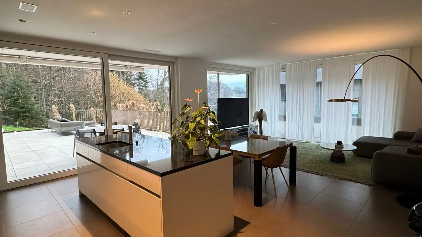 Appartamento in vendita - Hirsernstrasse, 6052 Hergiswil NW