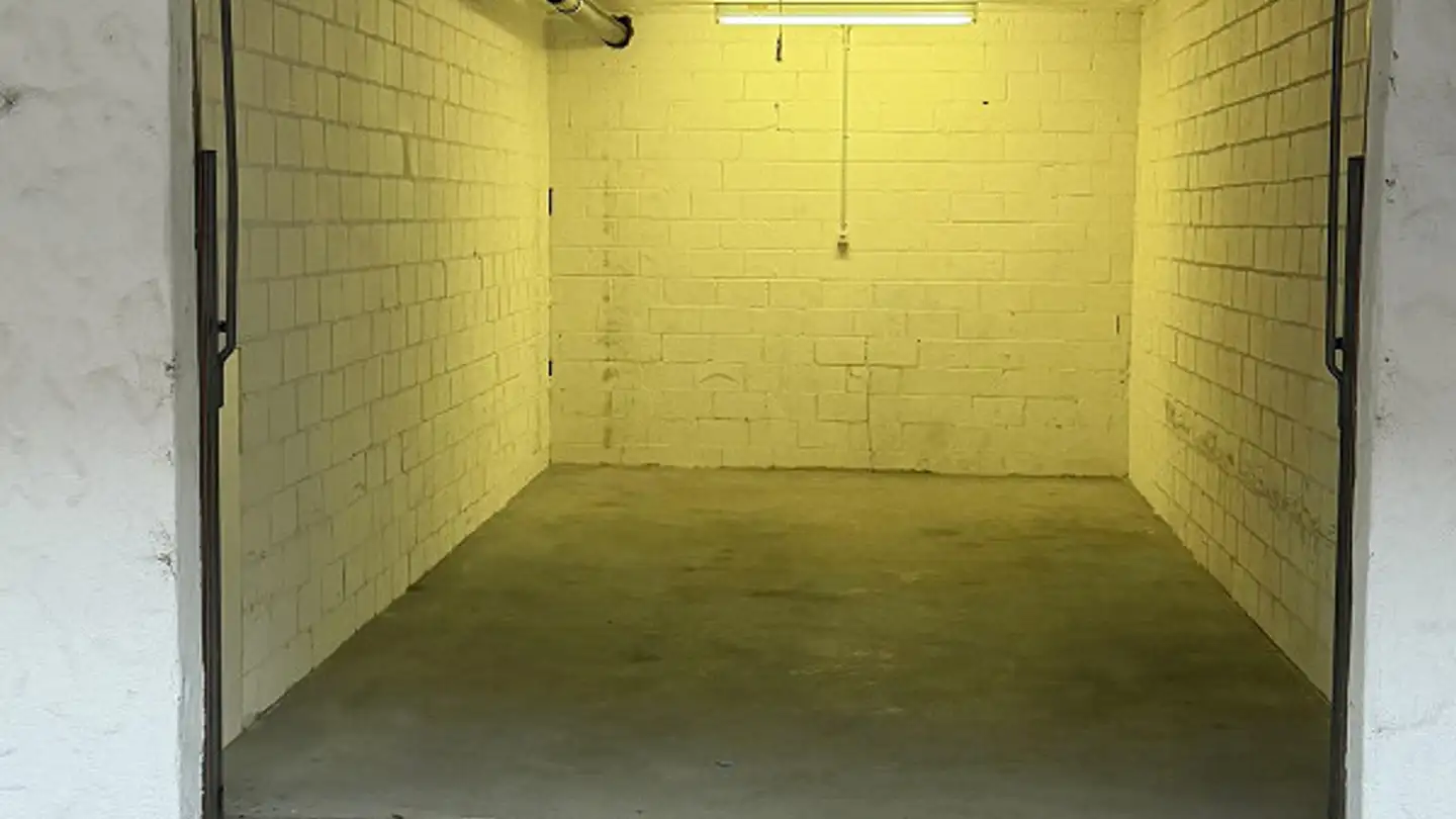 Einzelgarage mieten - Baselstrasse 3a, 6252 Dagmersellen