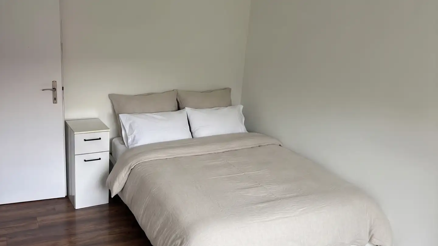 Zimmer mieten - Huebwiesenstrasse 27, 8954 Geroldswil