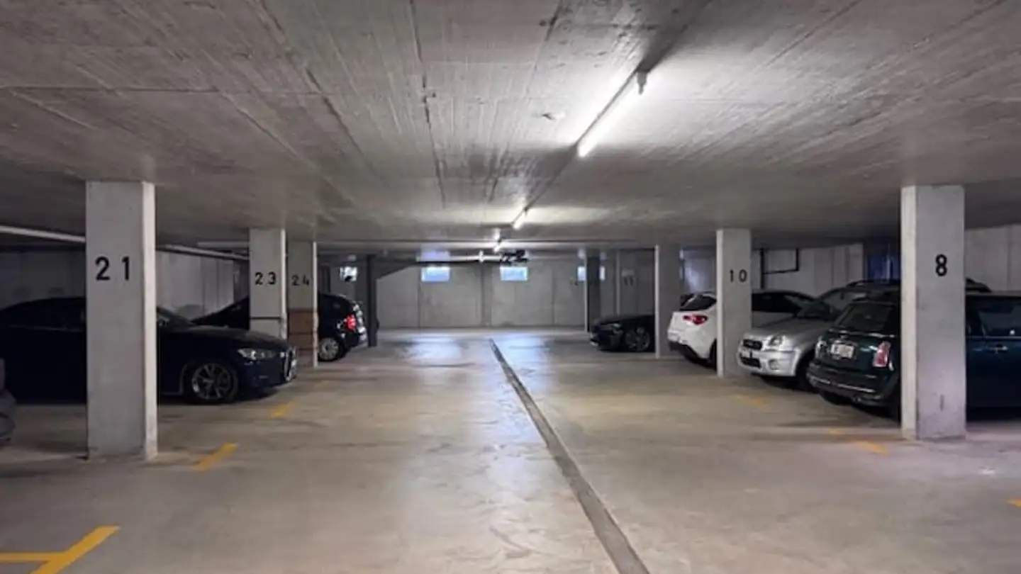 Garage individuel à louer - Rue Du Contrôle / Kontrollstrasse 25, 2503 Biel/Bienne