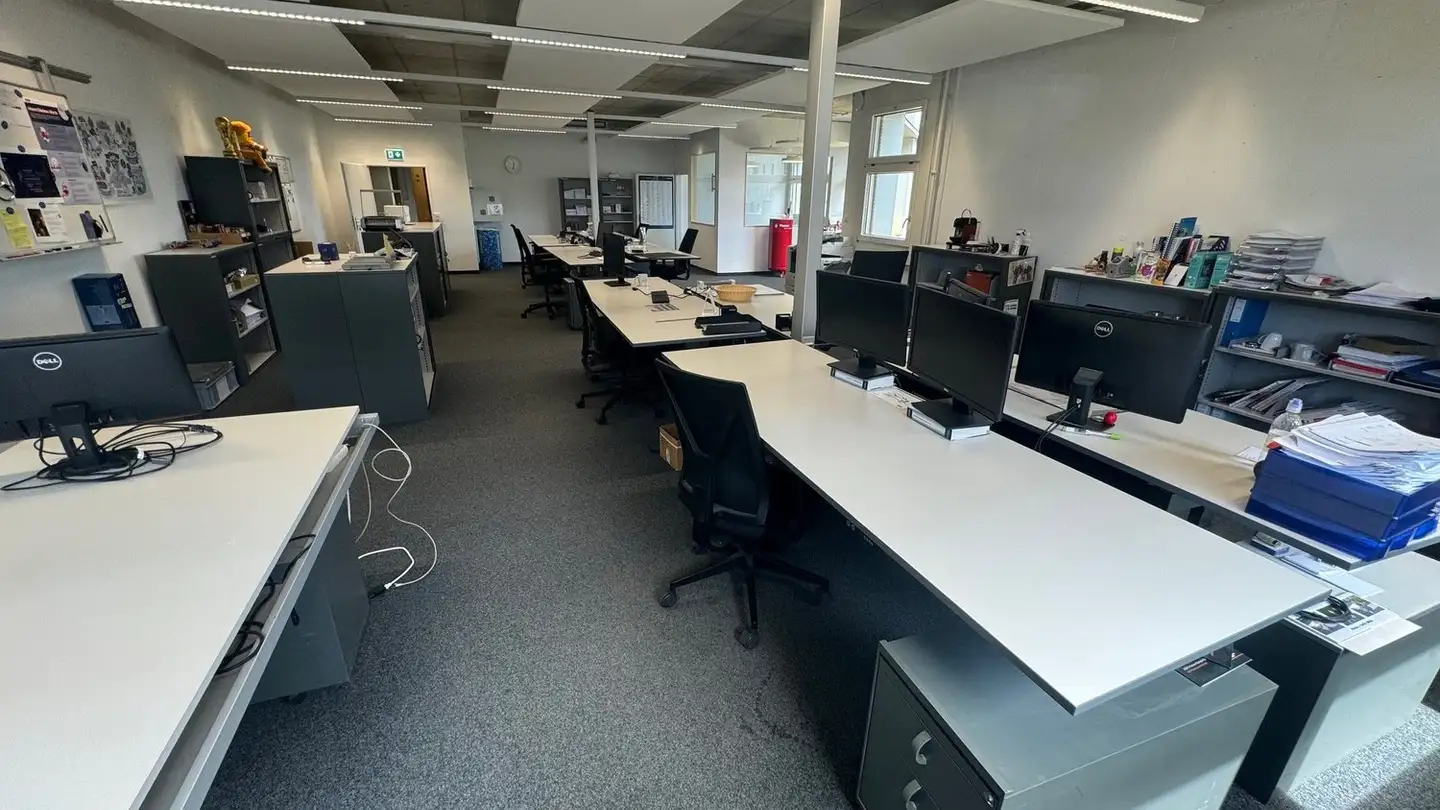 Bureau à louer - Bäulerstrasse 20, 8152 Glattbrugg
