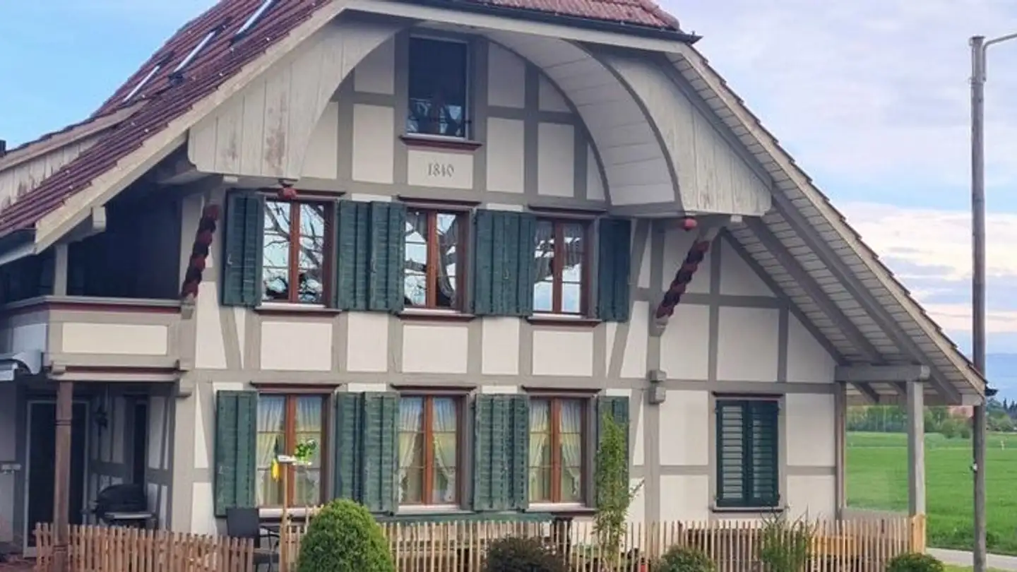 Attic flat for rent - Styglistrasse 30, 3427 Utzenstorf - Photo 2