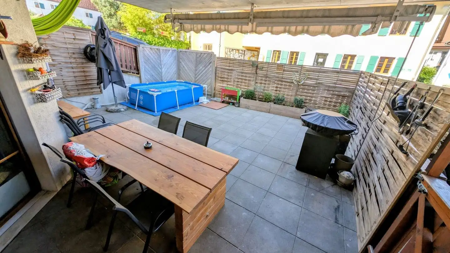 Apartment for rent - 1045 Ogens