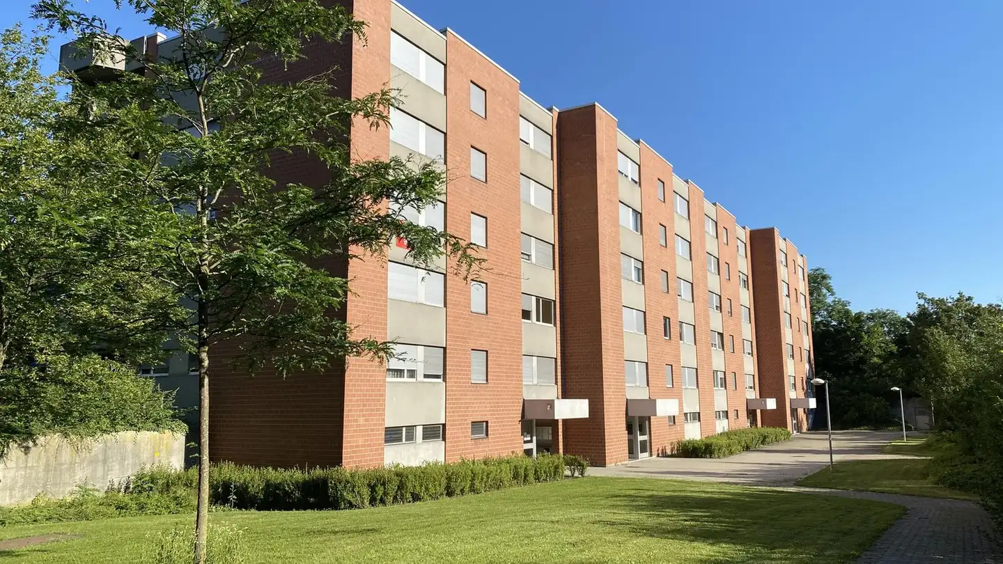 Appartement à louer - Unterwartweg 59, 4132 Muttenz