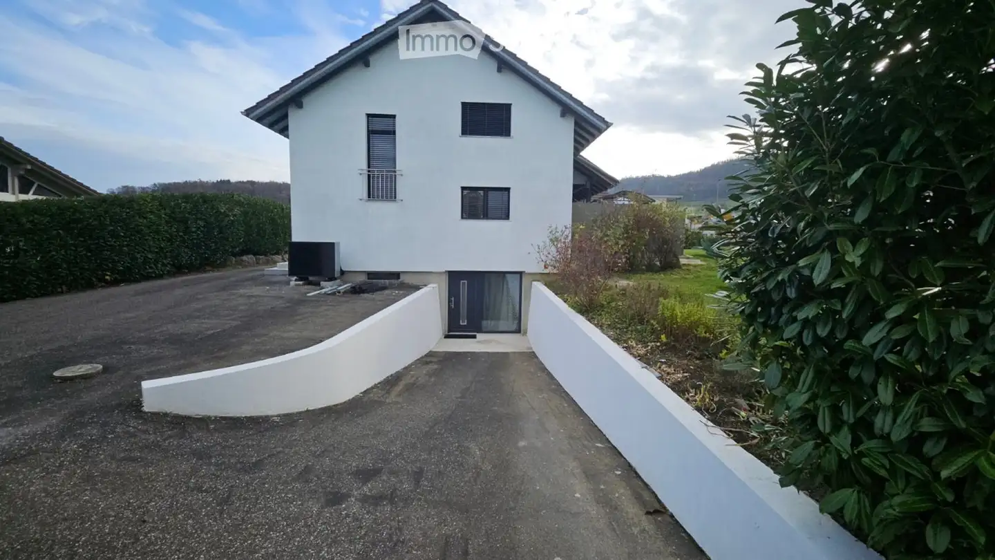 Casa singola in vendita - Breitenbachstrasse 63, 4227 Büsserach