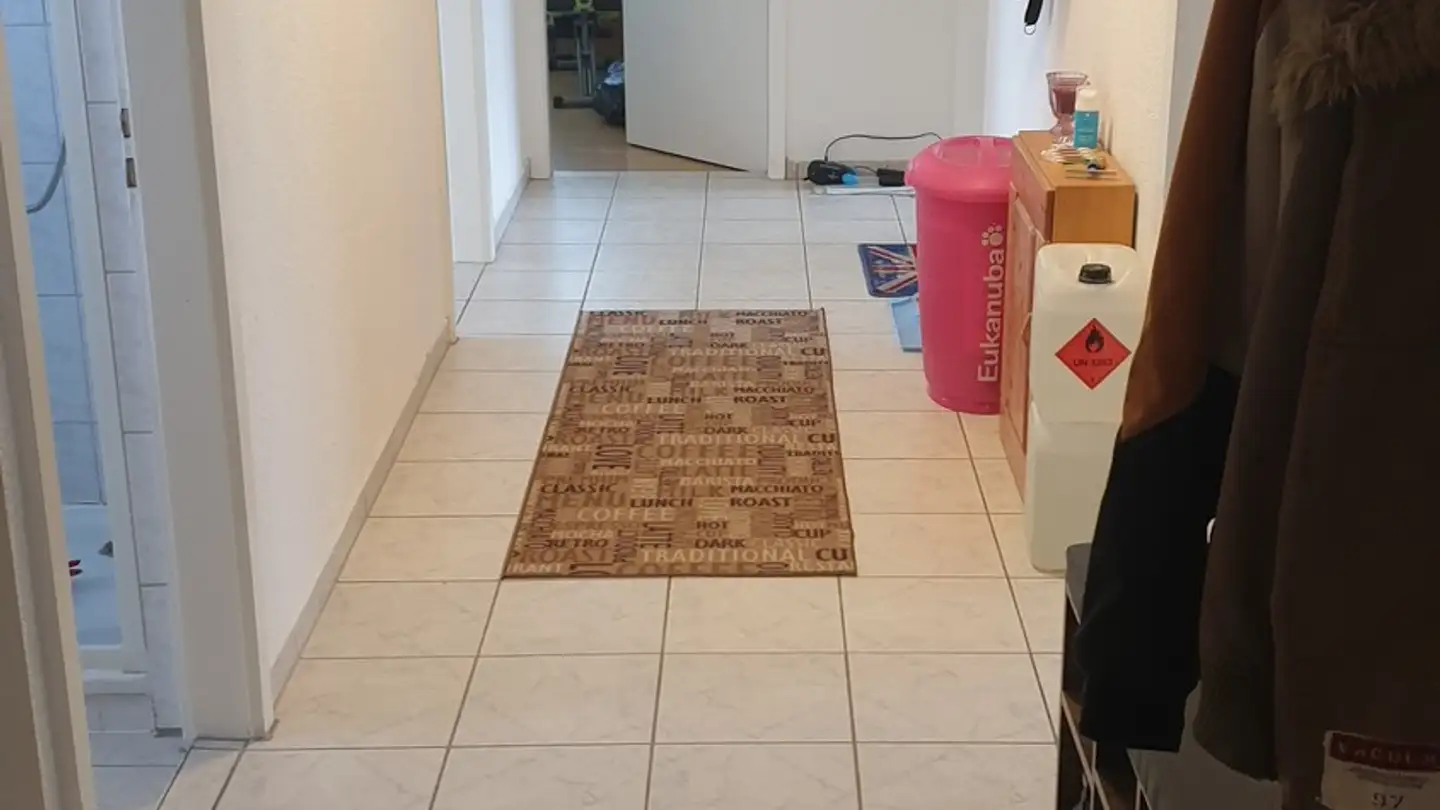 Chambre à louer - Im Feld 3, 5332 Rekingen AG