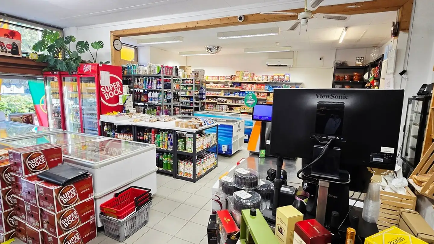 Commercial for sale - 1005 Lausanne - Photo 3