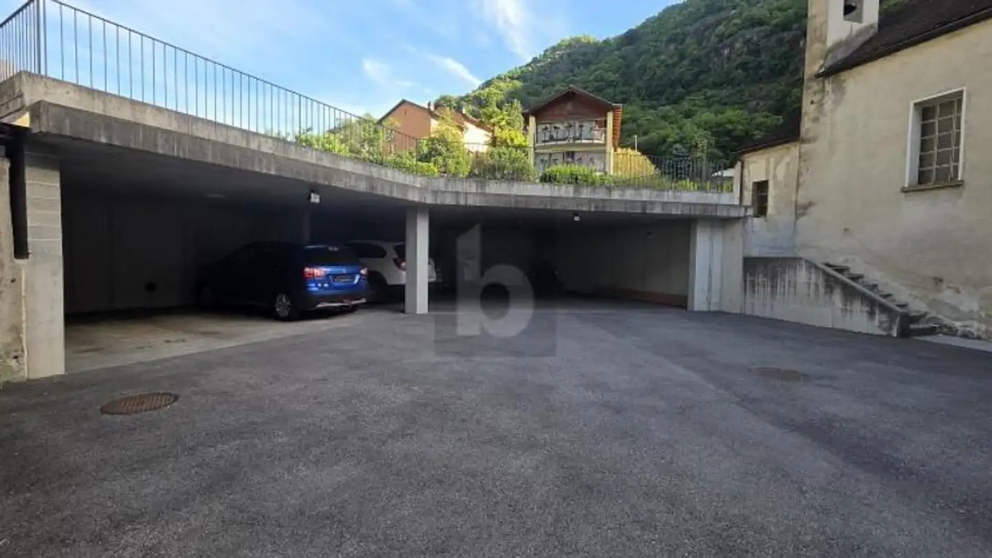 Semi-detached house for sale - 6745 Giornico - Photo 2
