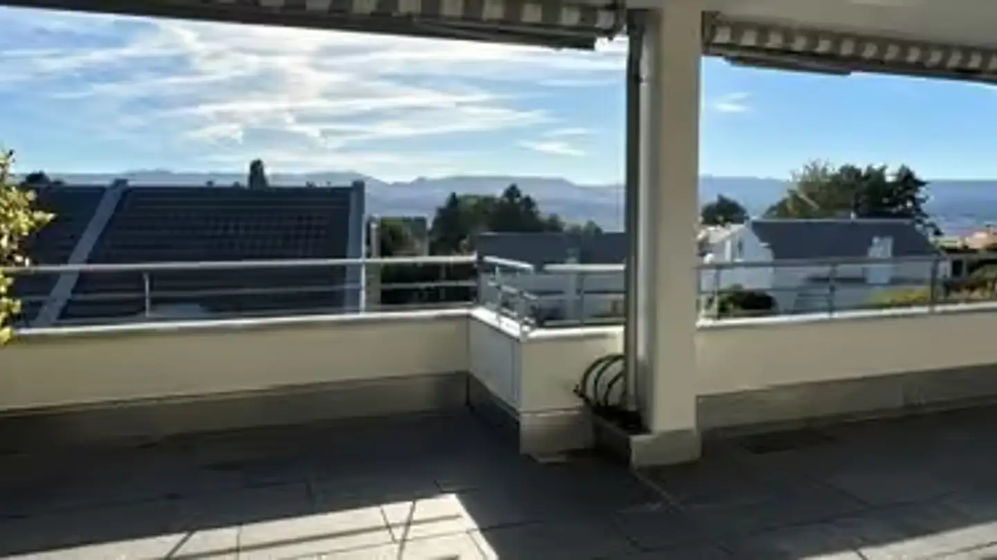 Appartement à louer - Holzwiesstrasse 28, 8704 Herrliberg