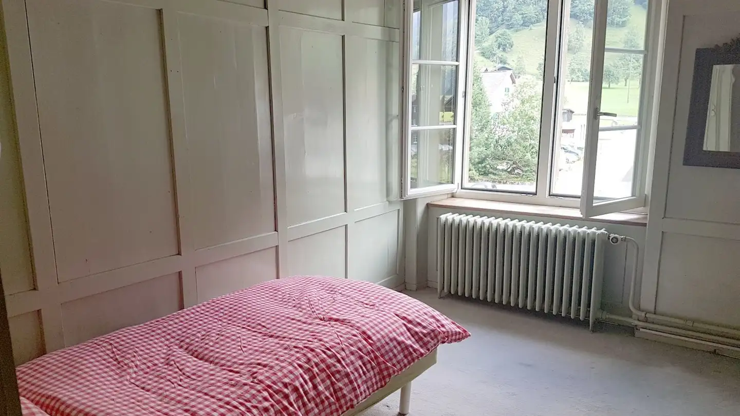 Appartement à louer - Hauptstrasse 28, 8777 Betschwanden